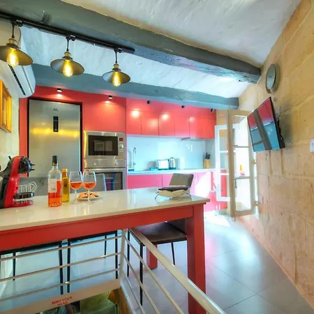 1bedroom-stunning Views In Center Jspi1-1 Валетта