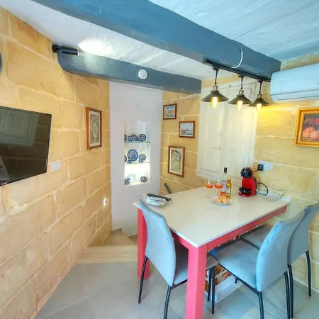 1bedroom-stunning Views In Center Jspi1-1 Valletta