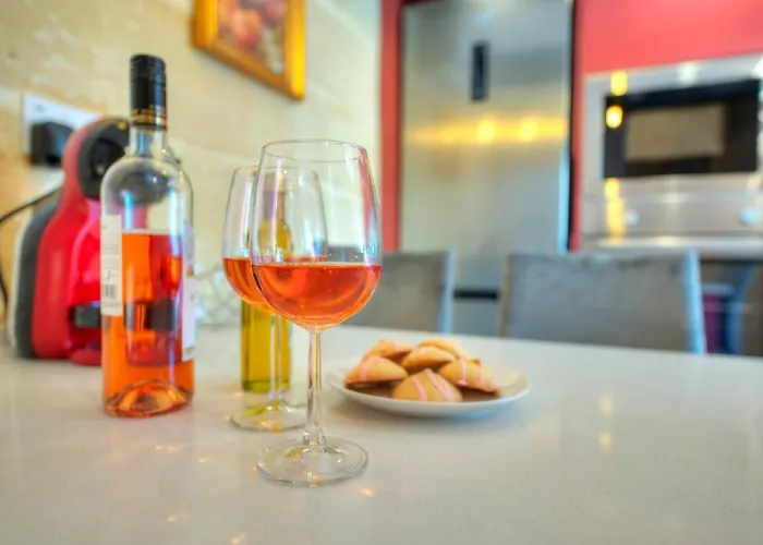 1bedroom-stunning Views In Center Jspi1-1 *