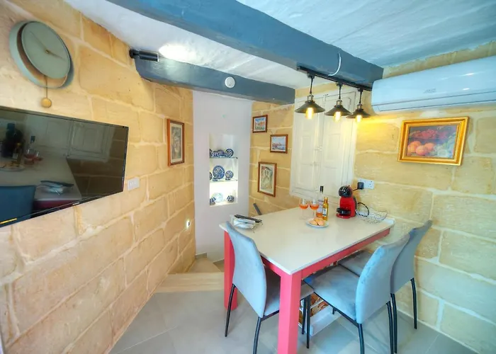 1bedroom-stunning Views In Center Jspi1-1 Valletta